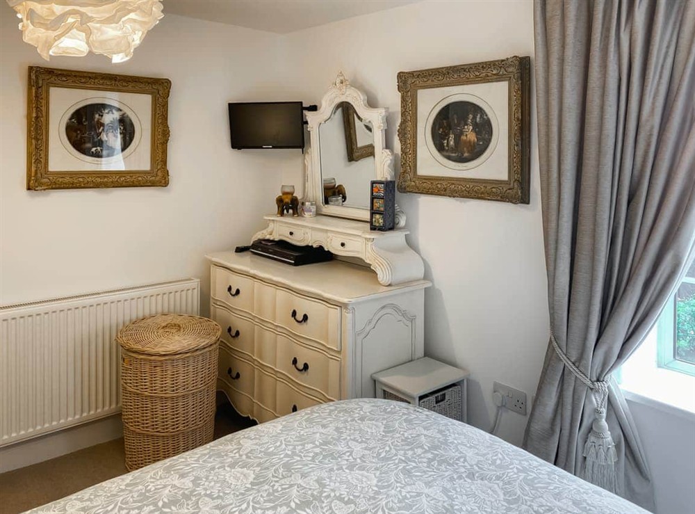 Double bedroom (photo 4) at Rosehill in Truro, Cornwall