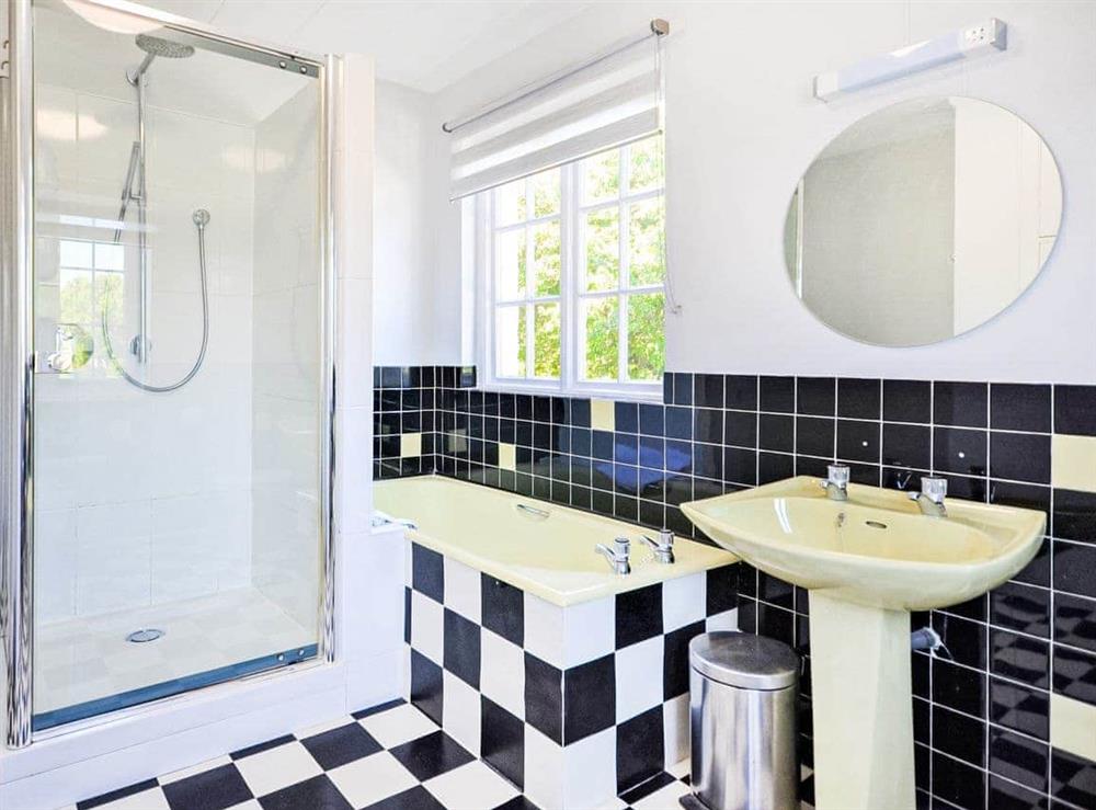 1st floor bathroom at Roseland View in St Mawes, Cornwall