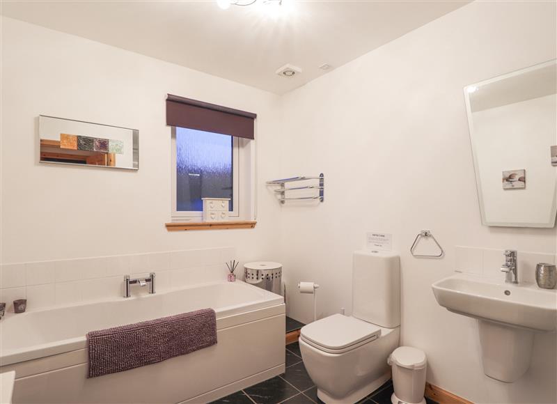 The bathroom (photo 2) at Roselea, Skulamus near Broadford