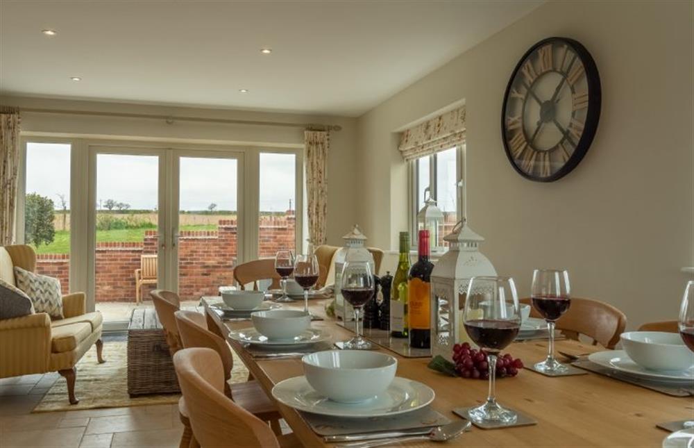 Ground floor: Double aspect dining room with a view at Rosemary Cottage, Thornham near Hunstanton