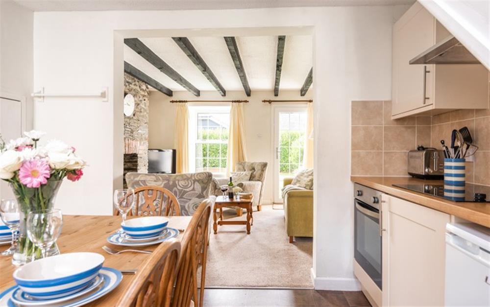 Kitchen & Dining Area at Rosemary Cottage in Wadebridge