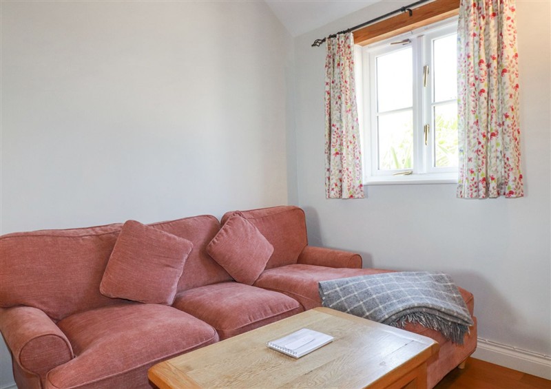 The living room at Roses Stable, Bodrean near Truro