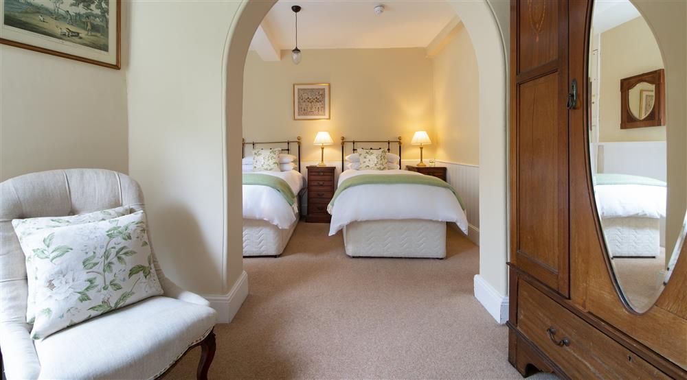 One of the twin bedrooms at Rosetta Cottage in Cowes, Isle Of Wight