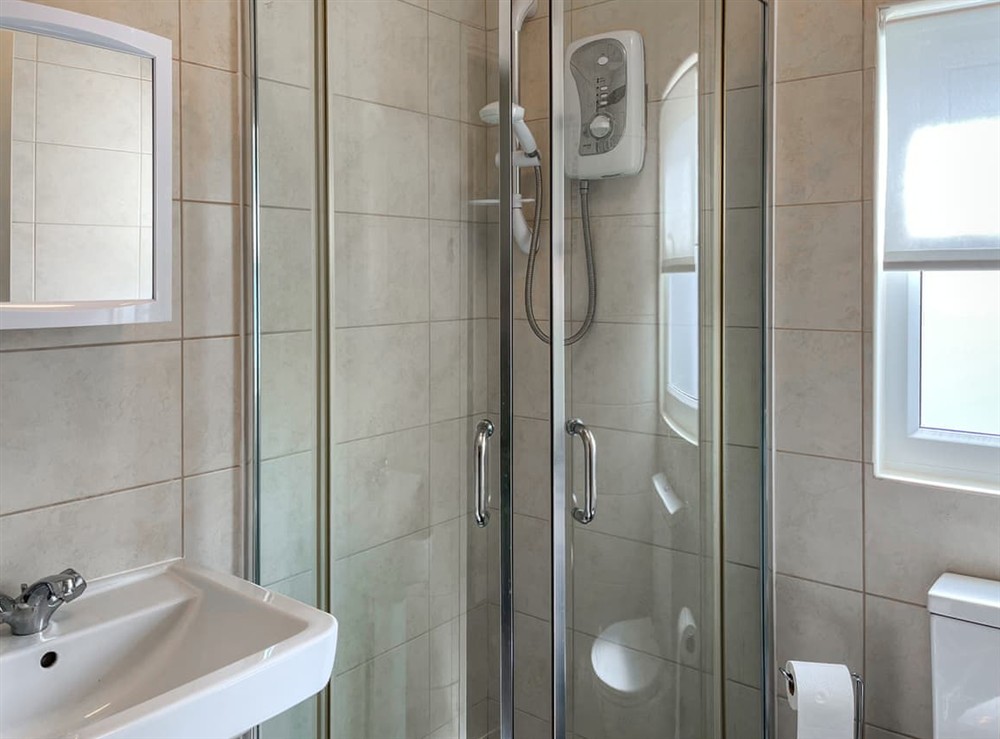 Bathroom at Rosies Cottage in Bridlington, North Humberside