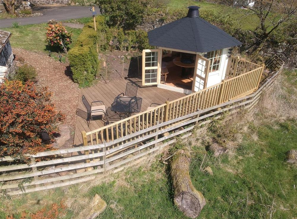 BBQ hut and deck at Rosies Cottage in Near Lochwinnoch, Renfrewshire