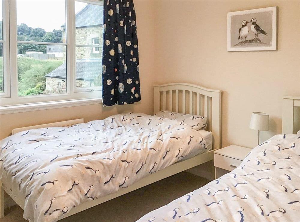 Twin bedroom at Rothbury Cottage in Rothbury, Northumberland