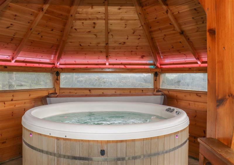 The hot tub at Rough Bank Barn, Newhey