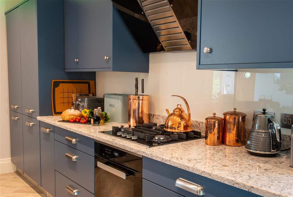 Ground floor: Well-equipped kitchen  at Rough Creek Lodge, Charlton Marshall