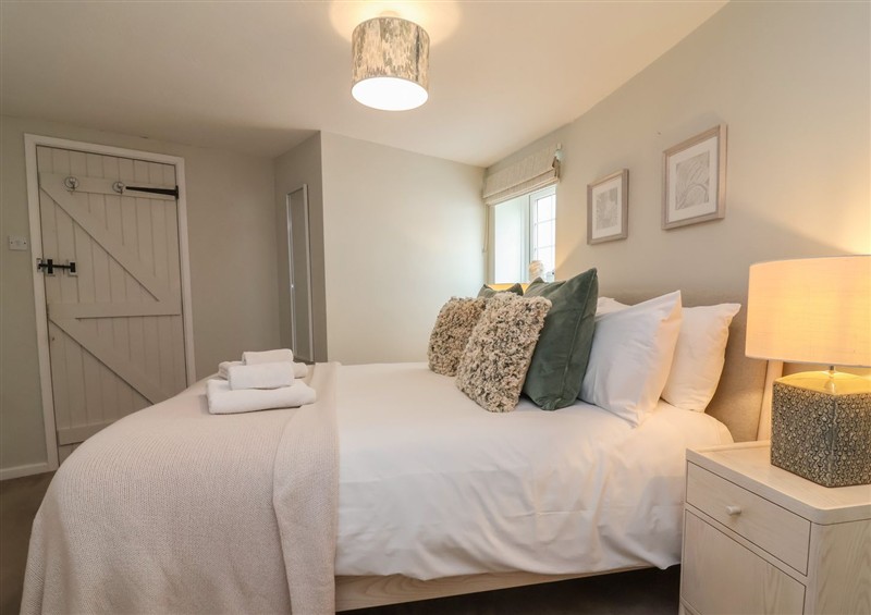 A bedroom in Round Barn (photo 2) at Round Barn, Ilfracombe