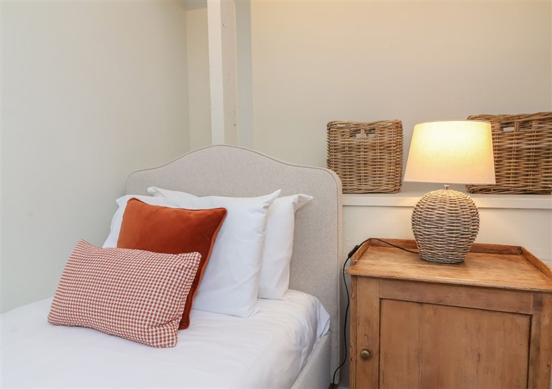 A bedroom in Round Barn at Round Barn, Ilfracombe