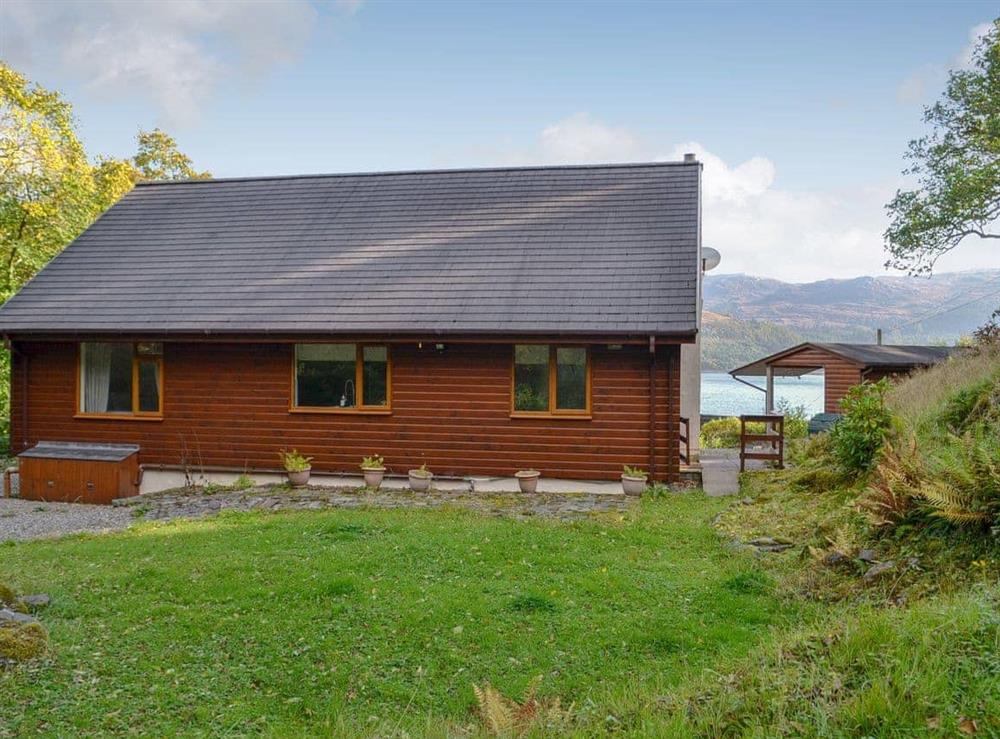 Lovely, spacious, detached property, with loch views (photo 4) at Rowan House in Camus Inas, Salen, near Acharacle, Argyll
