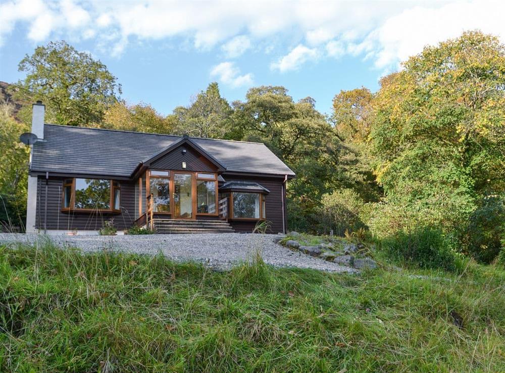 Lovely, spacious, detached property, with loch views at Rowan House in Camus Inas, Salen, near Acharacle, Argyll