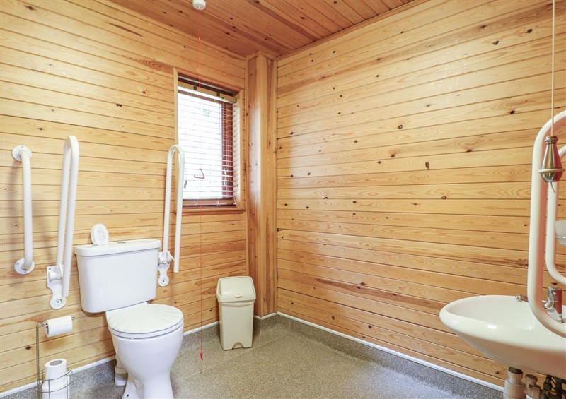 The setting (photo 2) at Rowan Lodge, Rosliston
