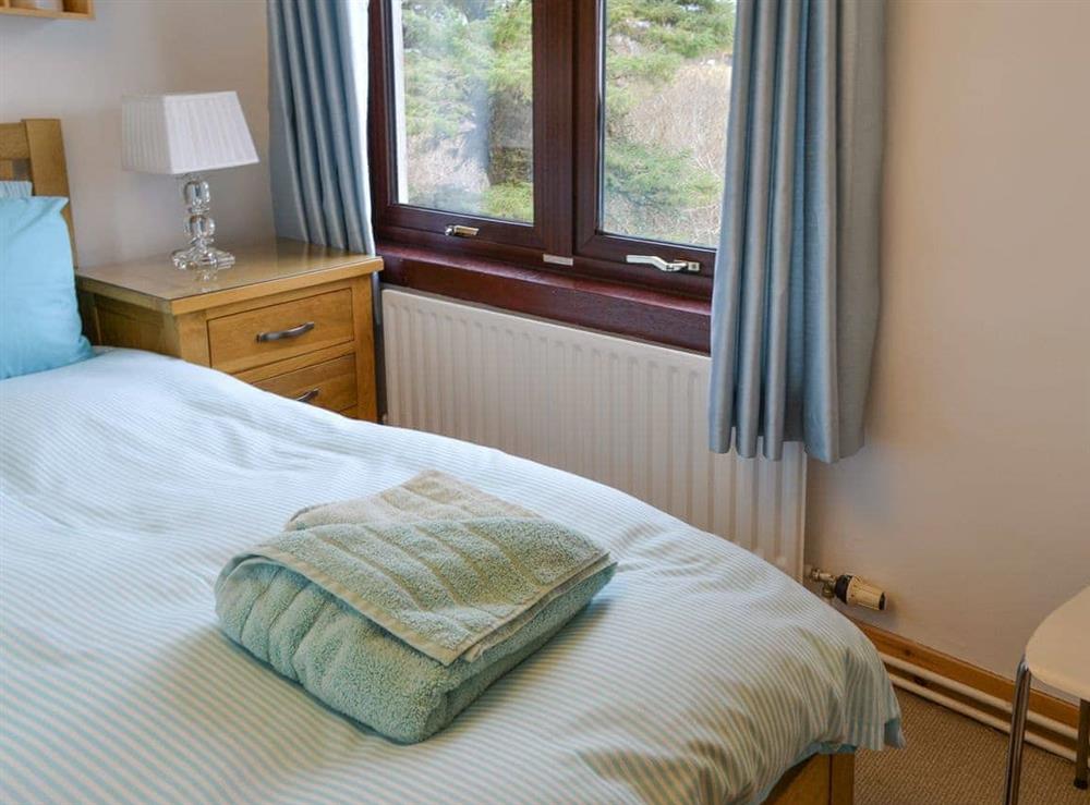 Peaceful single bedroom at Rowan Tree Cottage in Breakish, Isle of Skye., Isle Of Skye