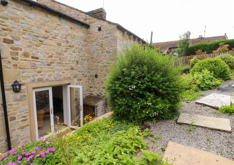 The garden in Rowan Tree Cottage (photo 2) at Rowan Tree Cottage, Hetton near Skipton