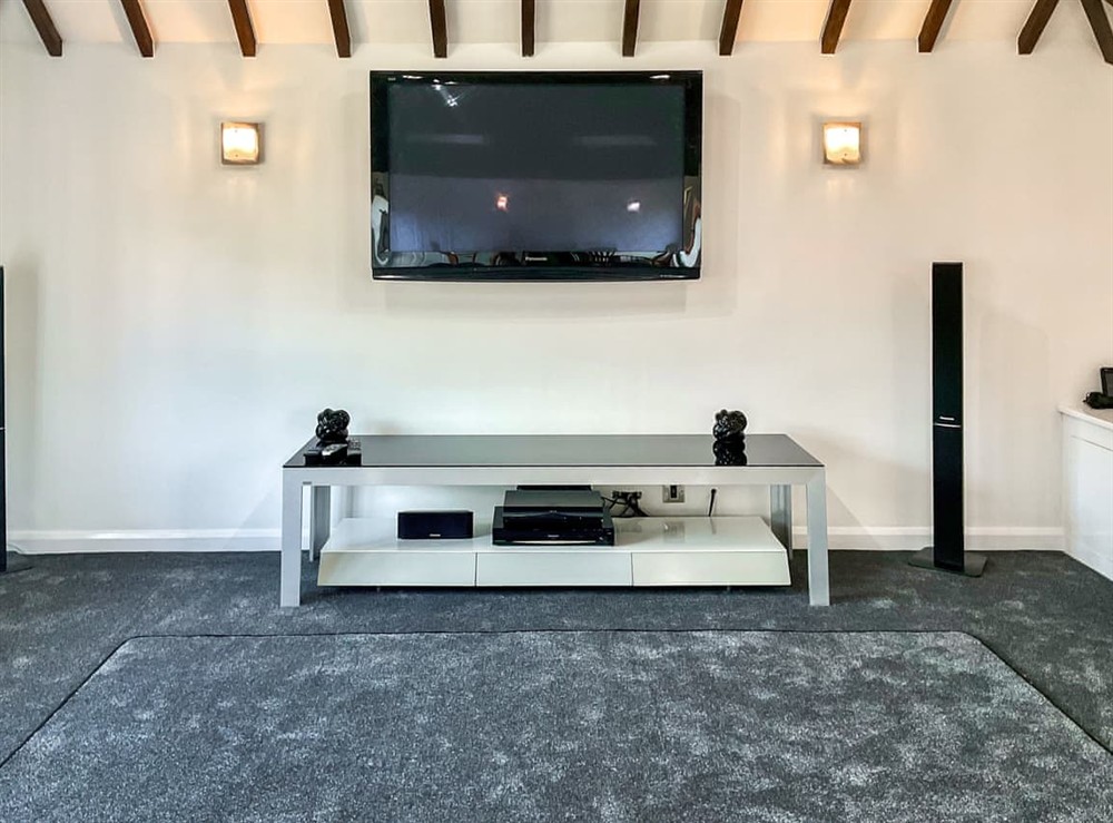 Living area (photo 3) at Rowdecroft Farm Cottage in Rowde, Wiltshire