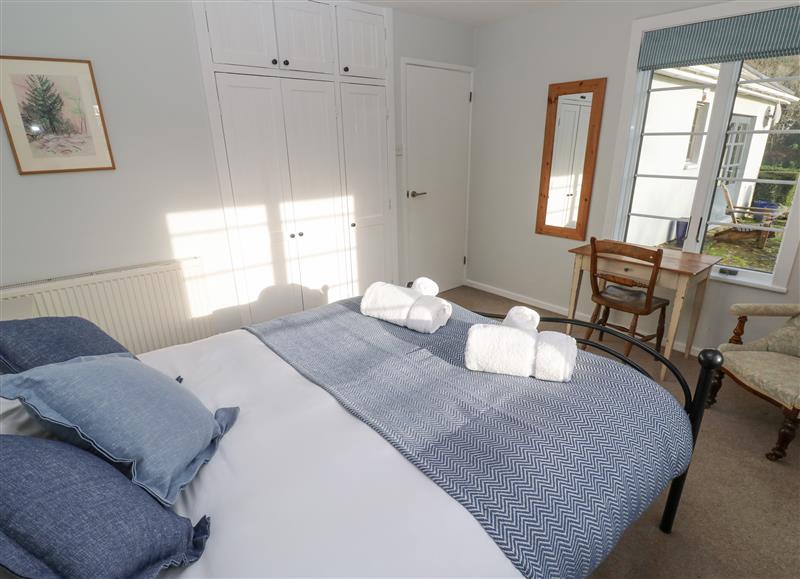 One of the 3 bedrooms (photo 2) at Ruan Dinas, Cowland Creek near Carnon Downs