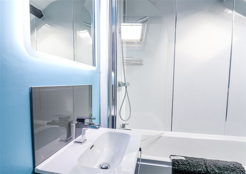 The bathroom (photo 2) at Rushmoor Cottage, Colaton Raleigh