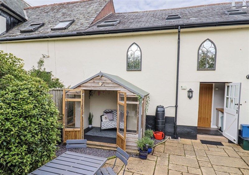 The setting at Rushmoor Cottage, Colaton Raleigh