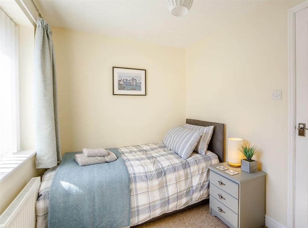 Single bedroom at Russell Cottage in Alnwick, Northumberland
