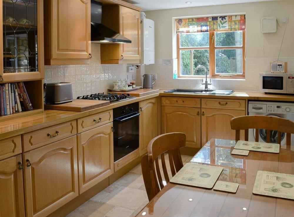 Well equipped kitchen at Russet Cottage in Moreton-in-Marsh, Gloucestershire
