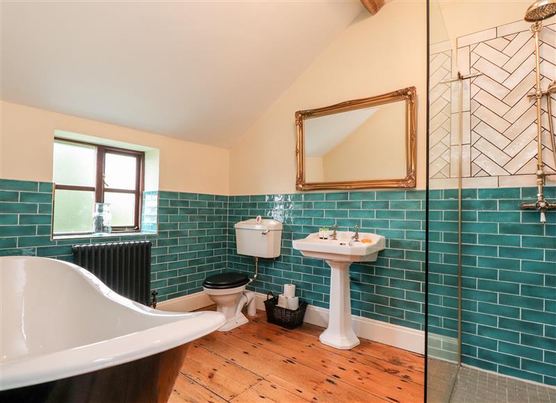 The bathroom (photo 3) at Rustic Lancashire Farmhouse, Winmarleigh near Garstang