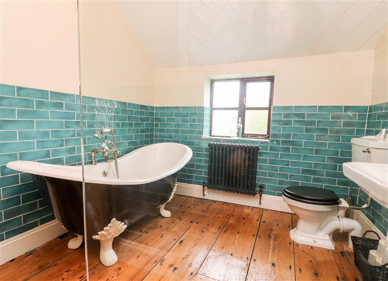 The bathroom (photo 5) at Rustic Lancashire Farmhouse, Winmarleigh near Garstang