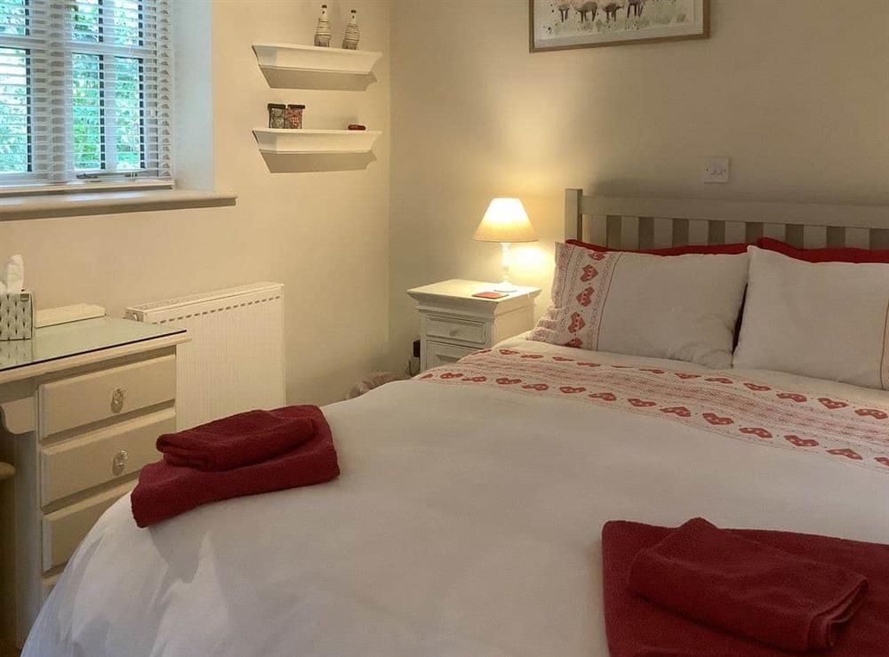 Double bedroom at Rusty’s Cottage in Buttercrambe, near York, North Yorkshire