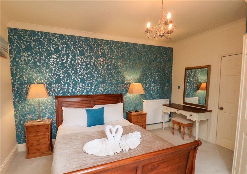 One of the 7 bedrooms (photo 2) at Rutland Grange, Filey