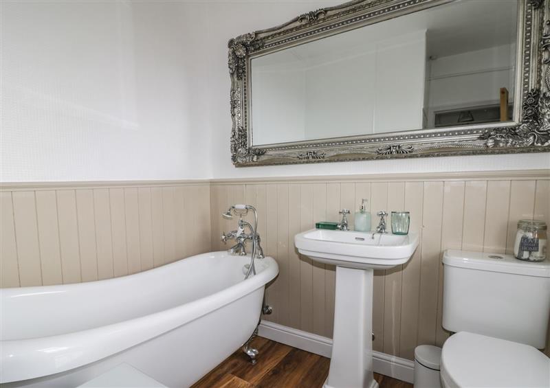 The bathroom at Rydal Cottage, Scarborough