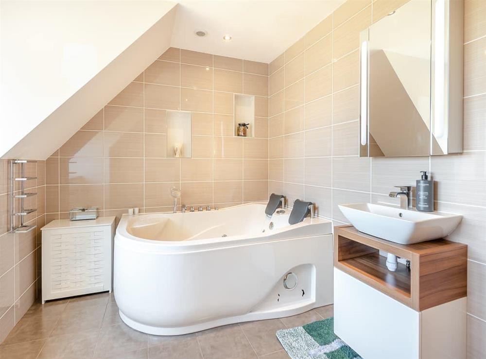 Bathroom (photo 2) at Rydal House in St Osyth, near Clacton-on-Sea, Essex