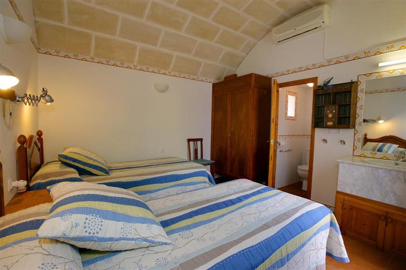 Twin bedroom (photo 3) at Sa Mosquera, Ciutadella Area, The-Balearic-Islands