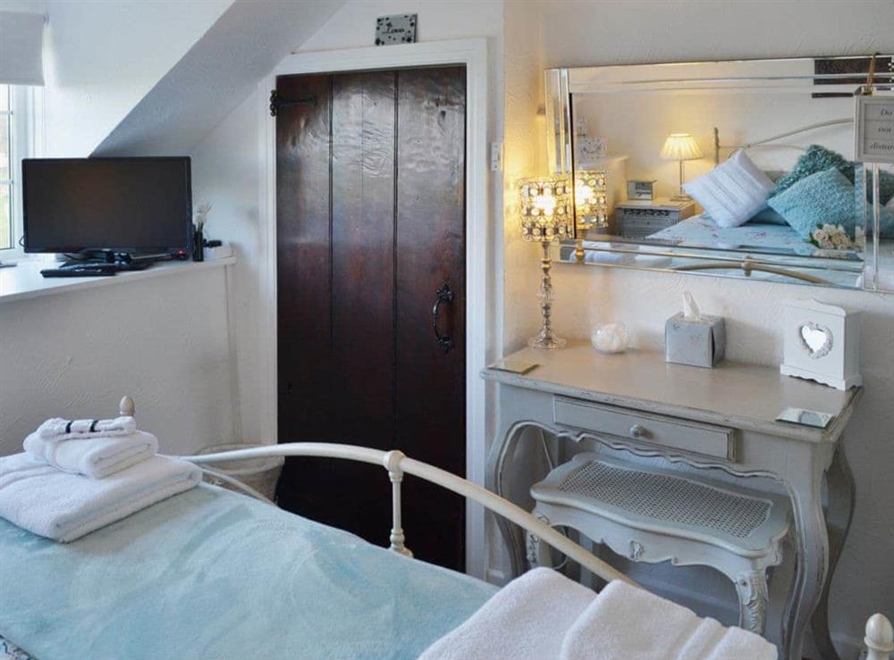 Double bedroom at Salem Fach in Holyhead, Gwynedd