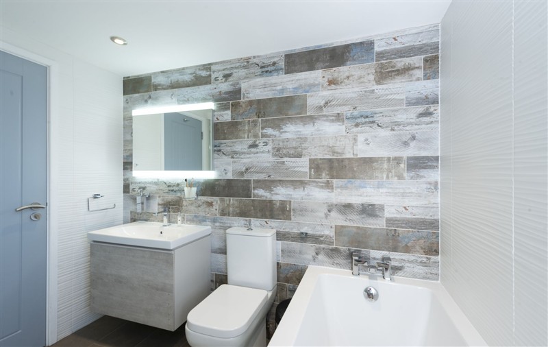 Bathroom (photo 2) at Salubrious Cottage, Cornwall