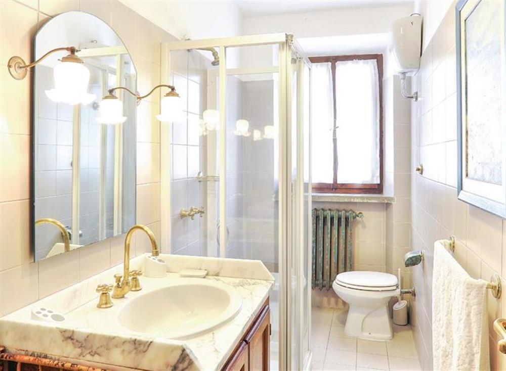 Bathroom (photo 2) at Salvanella in Riparbella, Italy