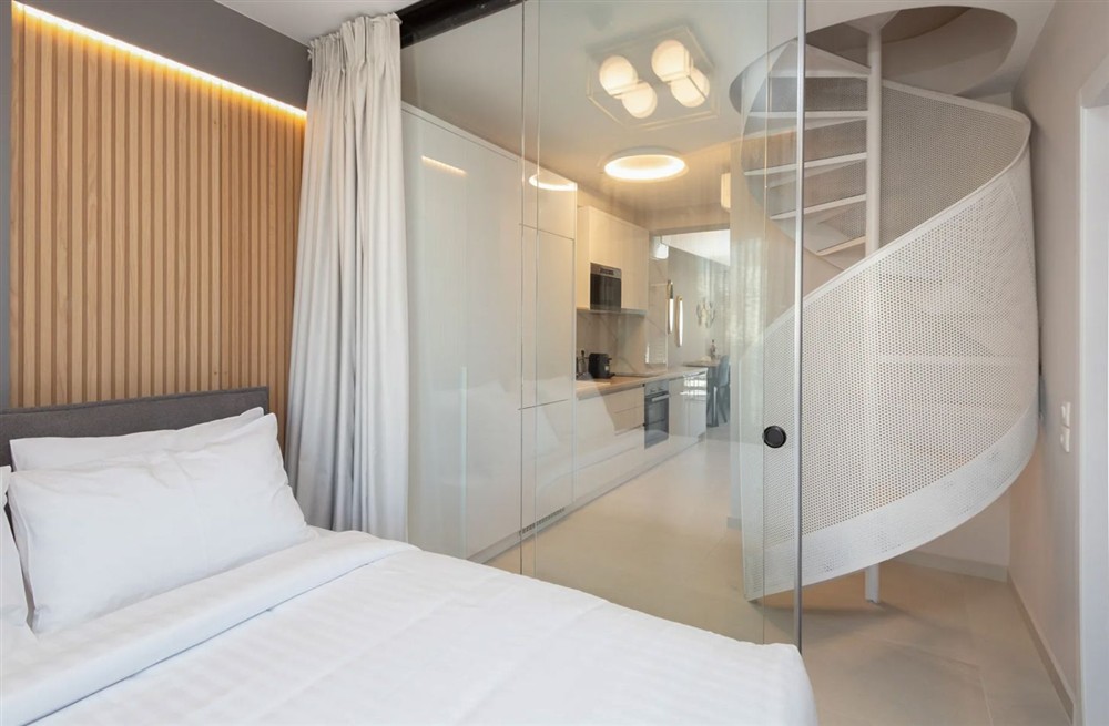 Samara Maisonette
