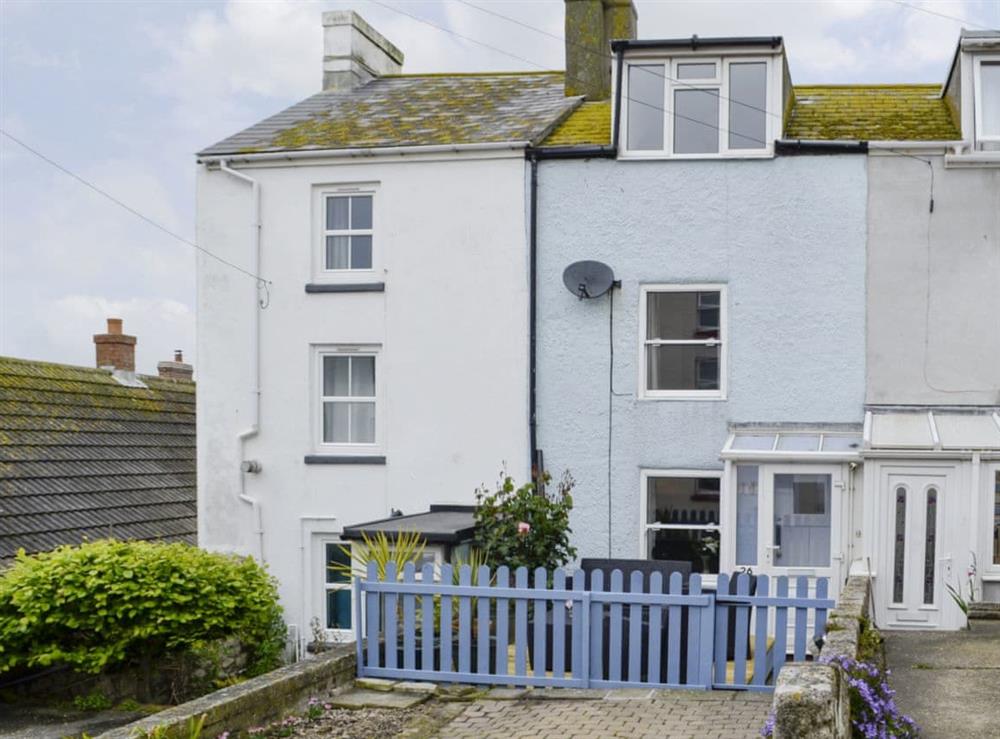 Appealing holiday cottage at Samphire Cottage in Fortuneswell, near Portland, Dorset