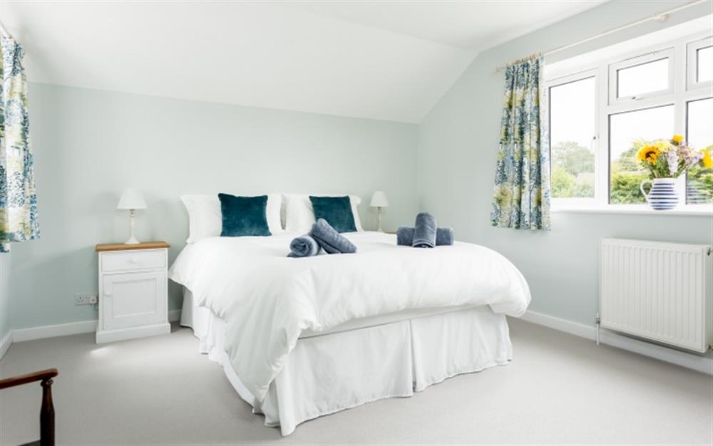 This is a bedroom (photo 2) at Samphire in Lymington