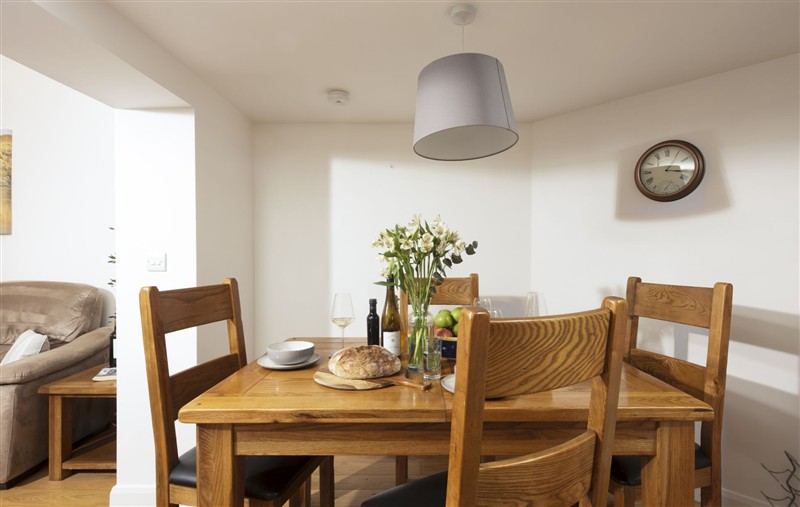 The dining room at Samson Cottage, Cornwall