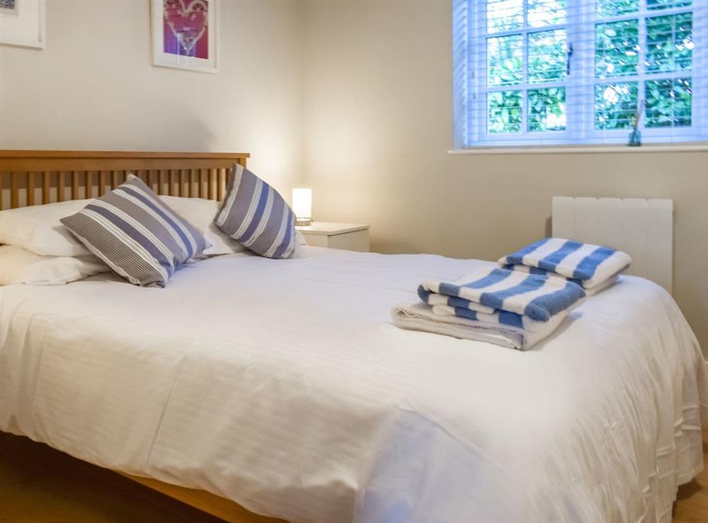 Double bedroom at Camelia Cottage, 