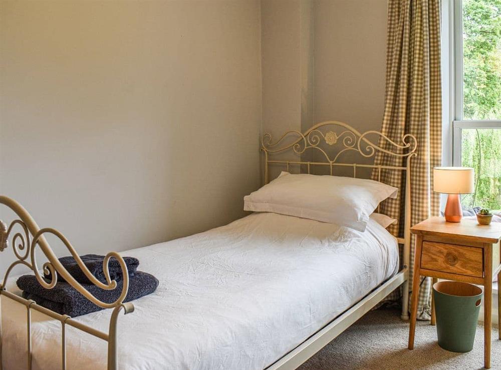 Single bedroom at Sanctuary Cottage in St Clement, Cornwall