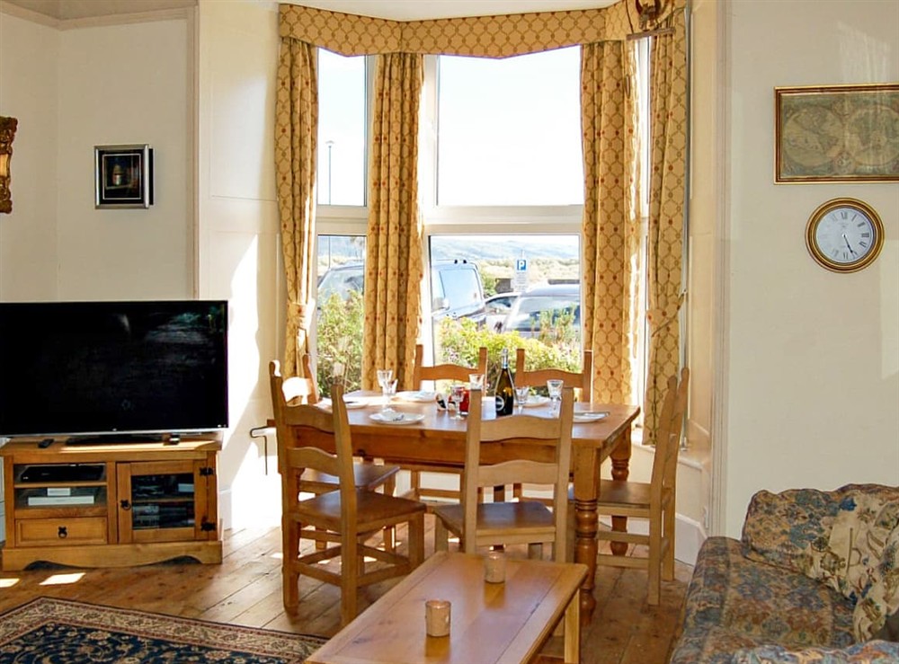Living area at Sand Dune Sea View Apartment in Barmouth, Gwynedd