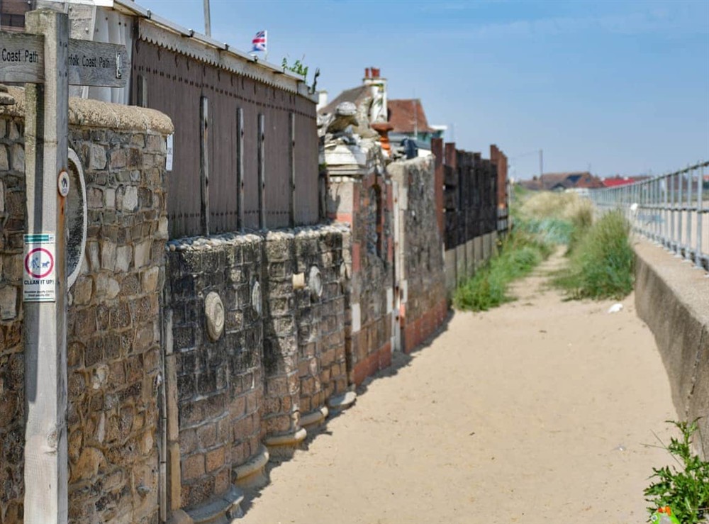Surrounding area at Sandbank in Bacton, Norfolk