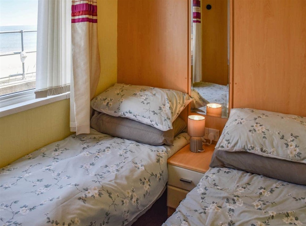 Twin bedroom at Sandbank in Bacton, Norfolk