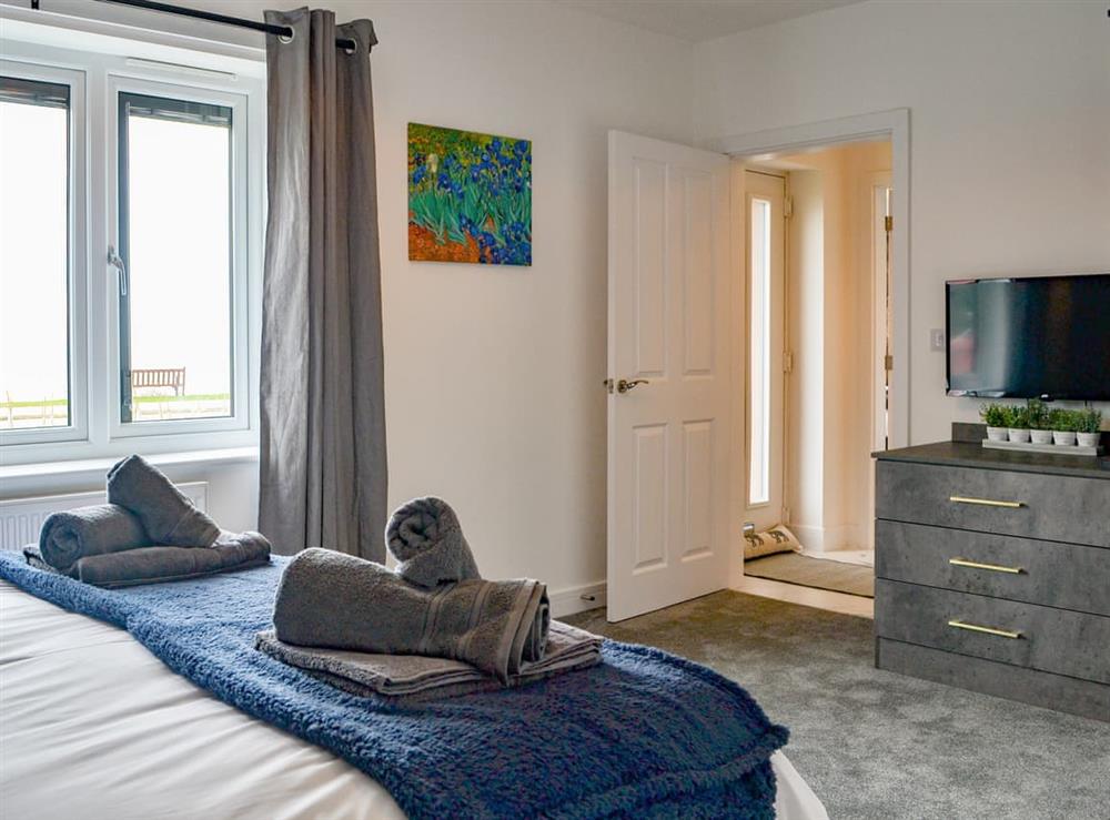 Double bedroom (photo 5) at Sandbanks in Bridlington, North Humberside