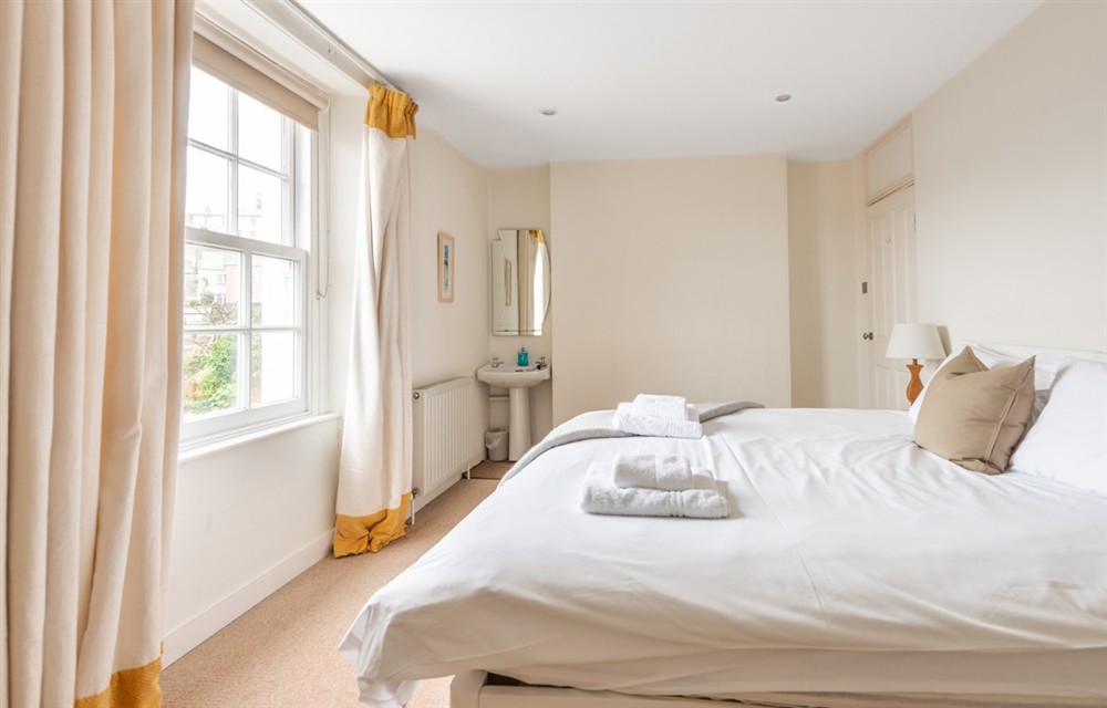 One of the 3 bedrooms at Sandcastle in Salcombe