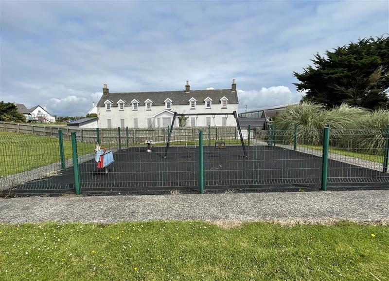 Enjoy the garden at Sandeel Bay, Hookless Village near Fethard-On-Sea