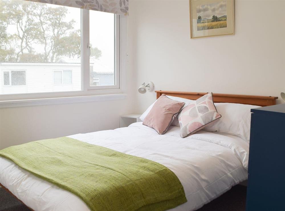 Double bedroom at Sanderling in Freshwater East, near Pembroke, Dyfed