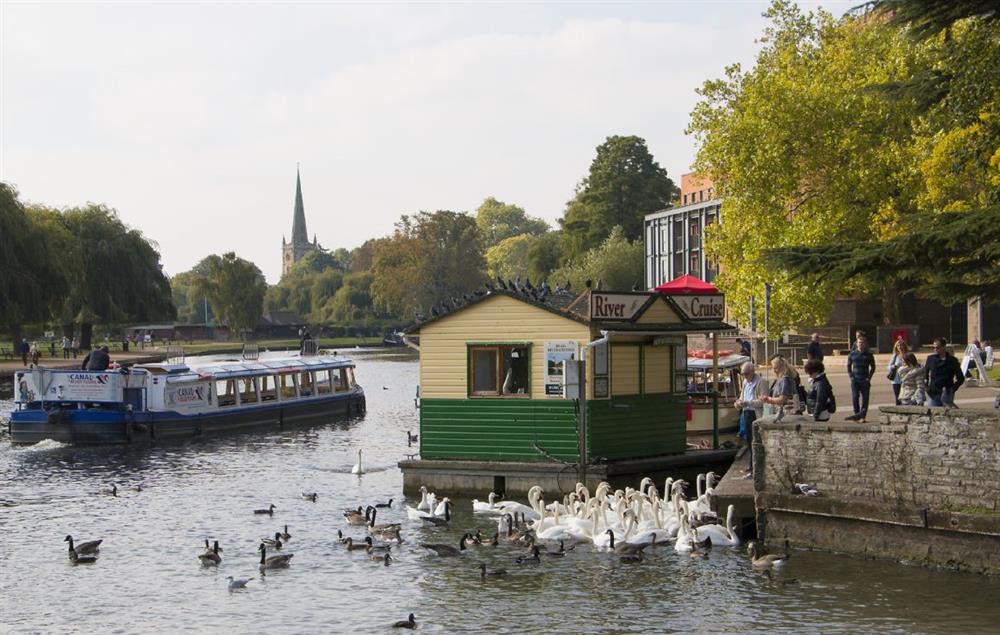 Take a boat trip on the River Avon at Stratford, located beside the Royal Shakespeare Theatre at Sandfields Barn, Luddington
