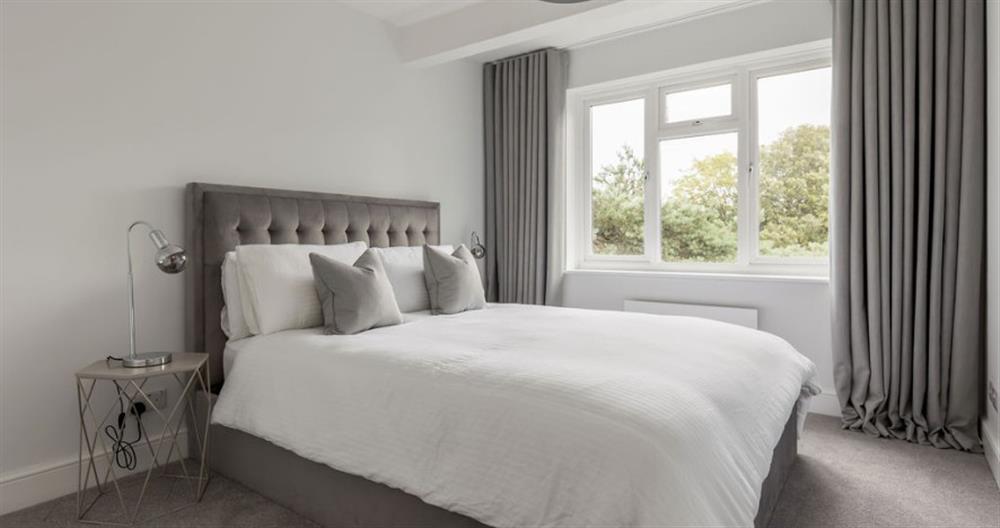 One of the 2 bedrooms at Sandhaven Court No.5 in Sandbanks
